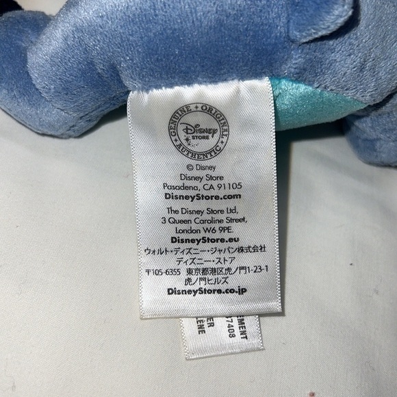 Plush stuffed STITCH Disney Store kids Toy - Picture 3 of 4